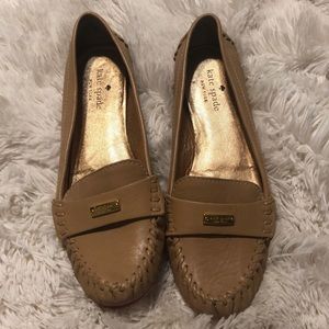 KATE SPADE nude loafers